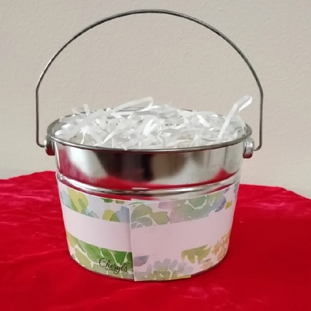 D- Floral Thankful Party Bucket